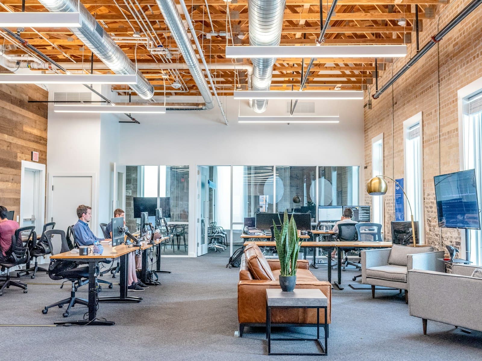 Phần mềm văn phòng điện tử (eOffice) là gì: chức năng, tiêu chí chọn và cách triển khai